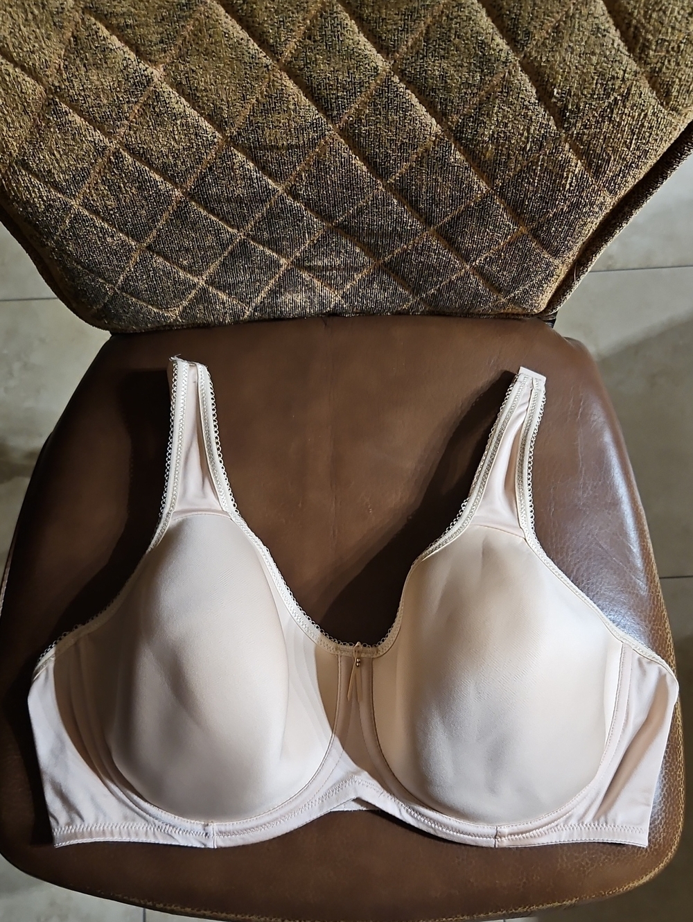 Wacoal Basic Beauty Spacer Contour T-Shirt Underwire Bra Seamless Full Coverage